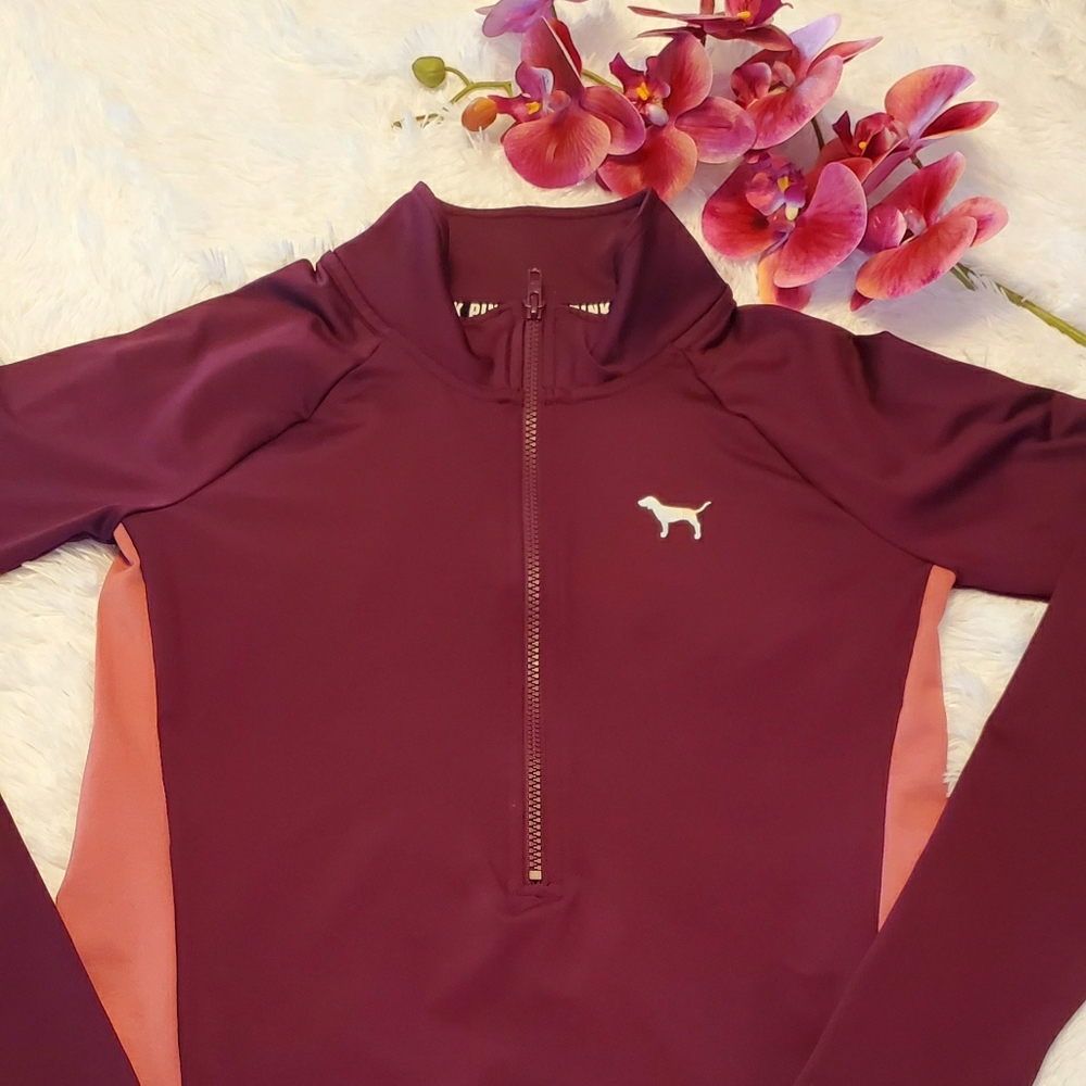 VS Pink Ultimate Pullover